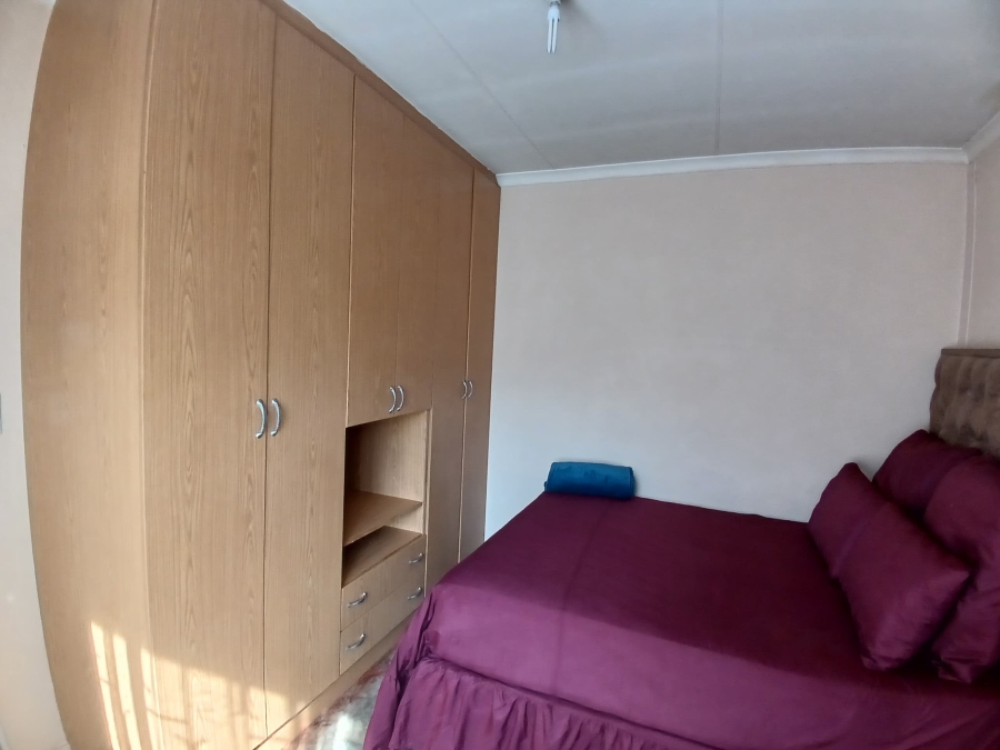2 Bedroom Property for Sale in Tlhabane West North West